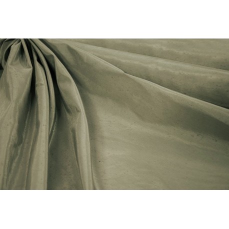 Tessuto unito di colore grigio che mima l'effetto della seta