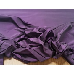 Tessuto al metro in Taffetas 100% di seta color viola scuro